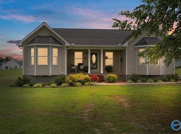 49 Mandi Lane, Rainsville, AL 35986