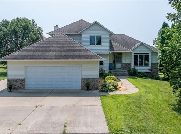 116 High View Court, Courtland, MN 56021