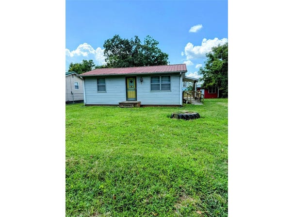 41 Plum Street, Scottsville, KY 42164