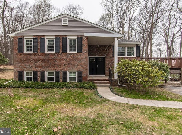 26 SHAMROCK HILL LANE, MALVERN, PA 19355