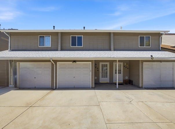 808 Gabriel Ct, Dacono, CO 80514