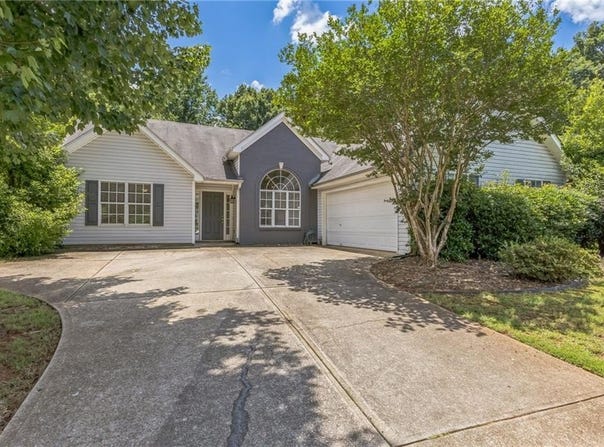 2210 Pemberton Point, Buford, GA 30519