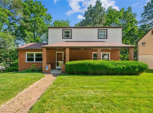 172 Fox Chase Dr, Penn Hills, PA 15147