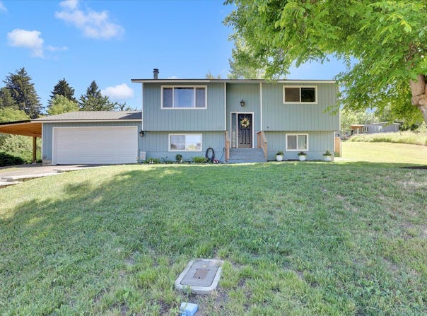 309 W Lake Ave, Fairfield, WA 99012