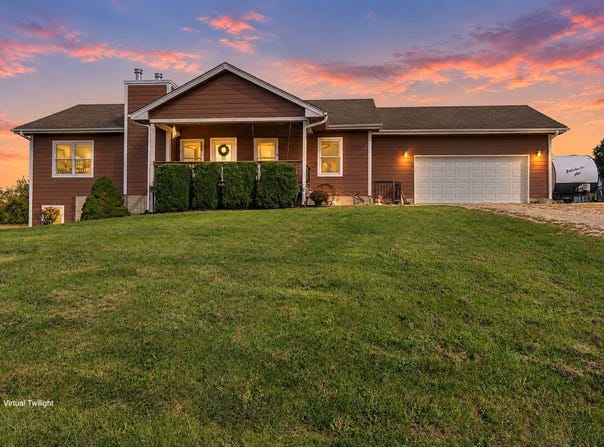 7621 30th Avenue, Norwalk, IA 50211