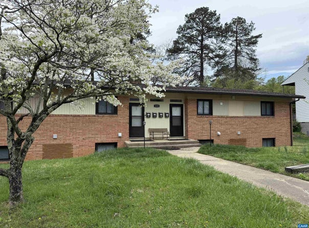 115 APPLE TREE RD, CHARLOTTESVILLE, VA 22903