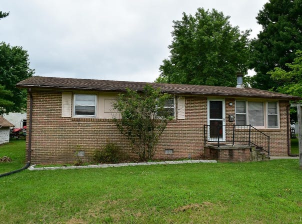 1164 Orange Avenue, Buena Vista, VA 24416