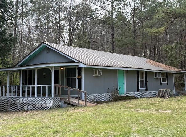 315 Pugh Road, Shubuta, MS 39360