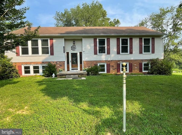18611 SPRINGS RD, JEFFERSONTON, VA 22724