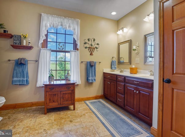 239 ABISHIRE WAY, CHAMBERSBURG, PA 17202