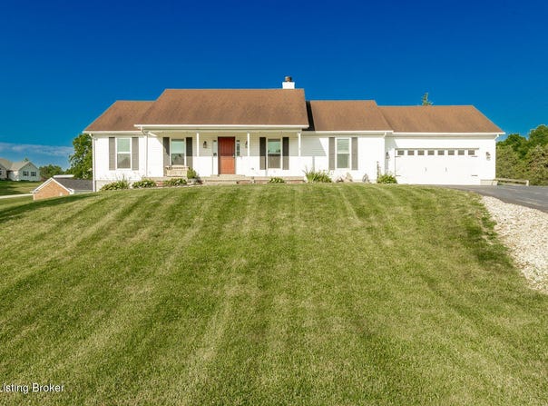4700 Lost Valley Dr, Crestwood, KY 40014