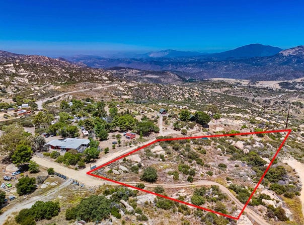 21038 Fog Ridge, Alpine, CA 91901