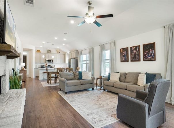 12645 Viewpoint Lane, Fort Worth, TX 76028
