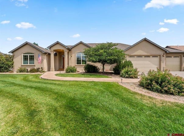 2001 Constitution Loop, Montrose, CO 81401