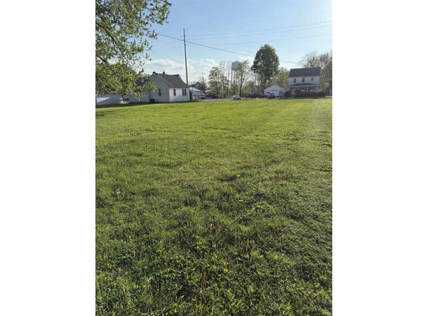 418 N Union Street, Winchester, IN 47394