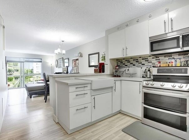 2216 N Cypress Bend Drive, Pompano Beach, FL 33069