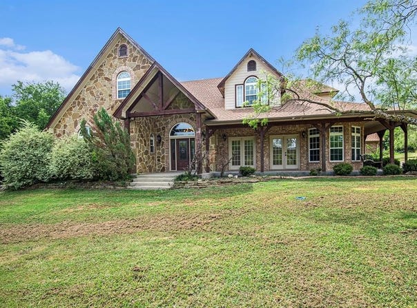 4951 S Nolan River Road, Cleburne, TX 76033