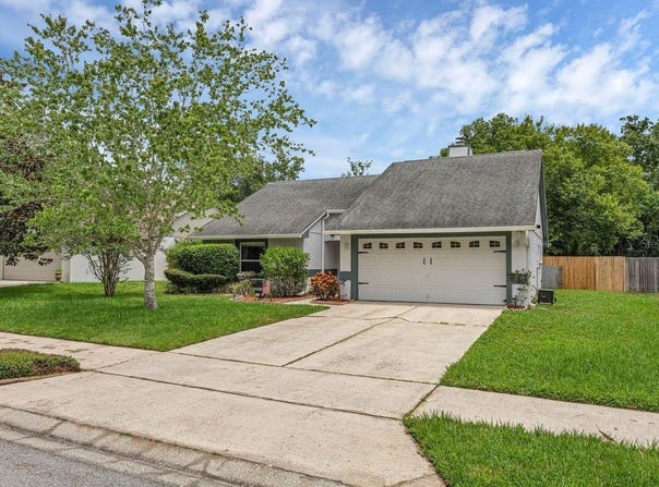 1027 WEAVER DRIVE, OVIEDO, FL 32765