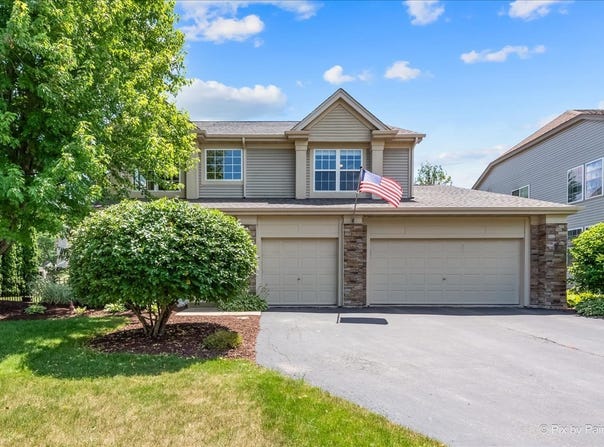 2636 Bainbridge Boulevard, West Chicago, IL 60185