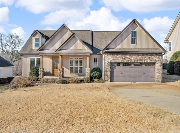 114 Royal Troon, Campobello, SC 29322
