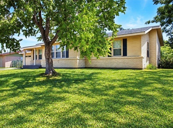 1410 Casa Linda Drive, Corpus Christi, TX 78411