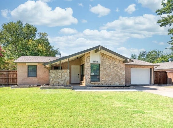 2942 Esterbrook Drive, Farmers Branch, TX 75234
