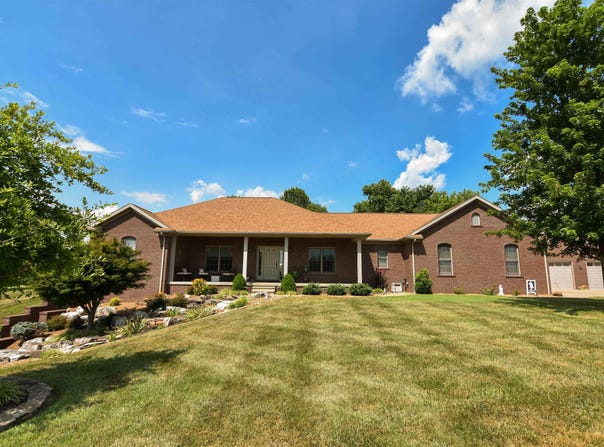 9315 Liberty Court, Evansville, IN 47720