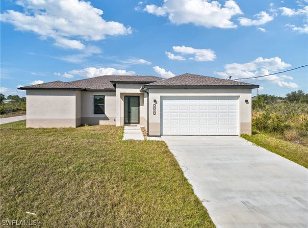 3217 65th Street W, Lehigh Acres, FL 33971