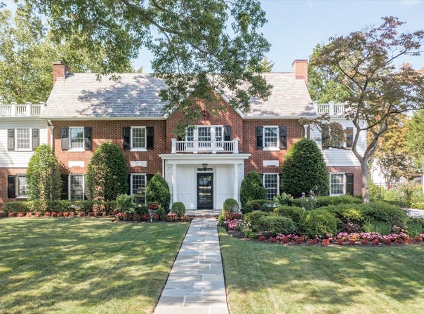 67 3rd Street, Garden City, NY 11530