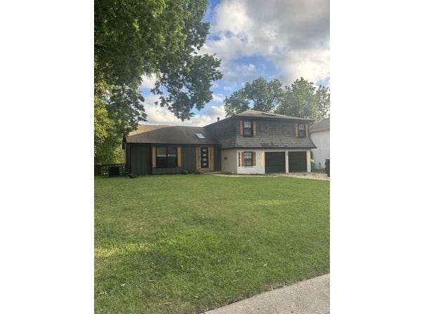 3315 Shady Lane Drive, Gladstone, MO 64119