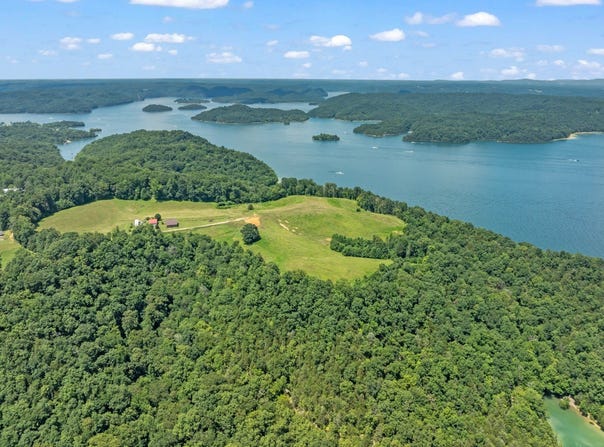 597 J.T. Foster Rd., Allons, TN 38541