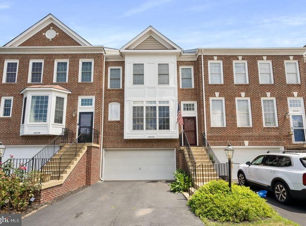 18538 PINEVIEW SQUARE, LEESBURG, VA 20176