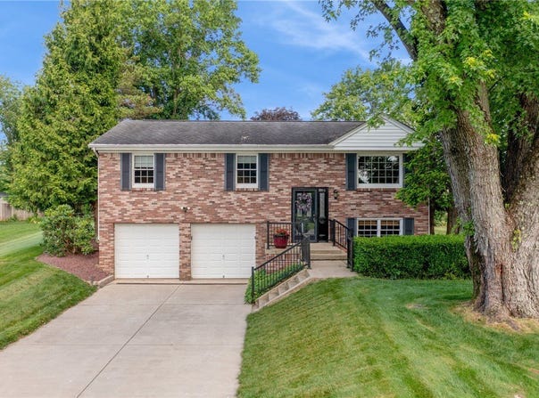 116 Kenneth, Delmont, PA 15626