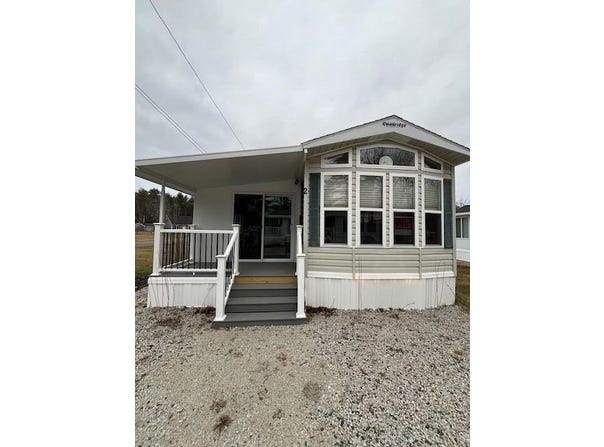391 West Street, Biddeford, ME 04005