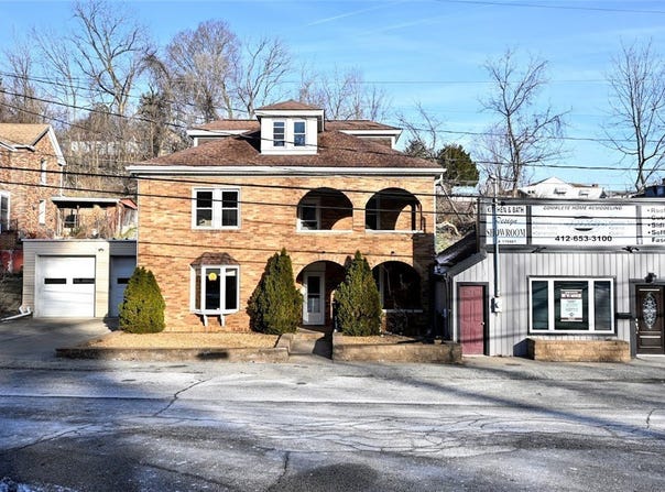 1102 Wilhelm Avenue, South Park, PA 15236