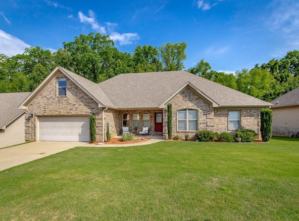 3305 Garden Club Drive, Bryant, AR 72022-5002