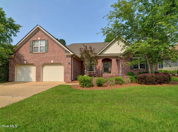 1108 Walbury Court, Leland, NC 28451