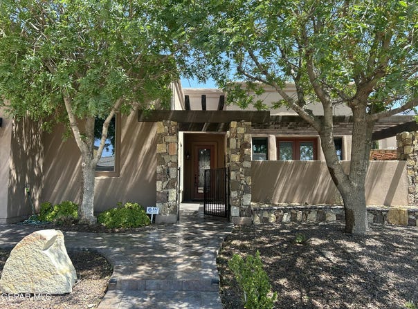 1250 Franklin Raven Place, El Paso, TX 79912