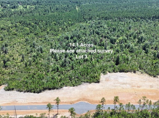 5220 Crawford Ln., Kiln, MS 39556