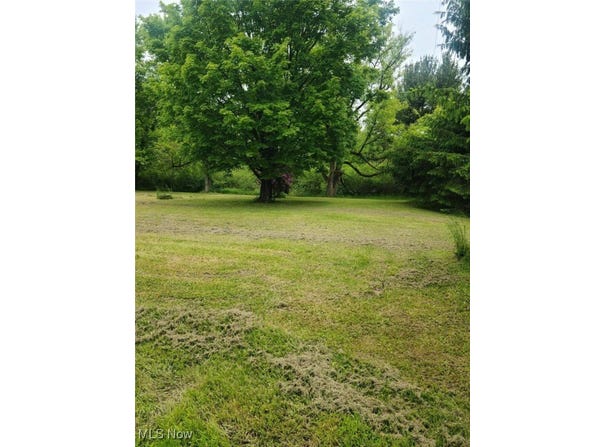 6908 Slater Road, Andover, OH 44003