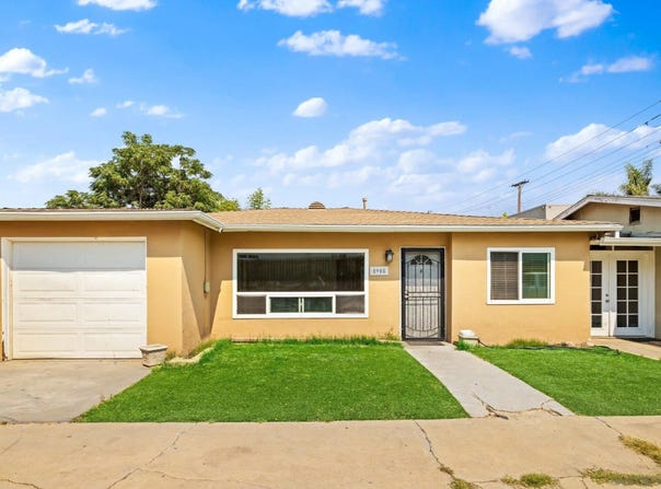 8908 Lamar St, Spring Valley, CA 91977