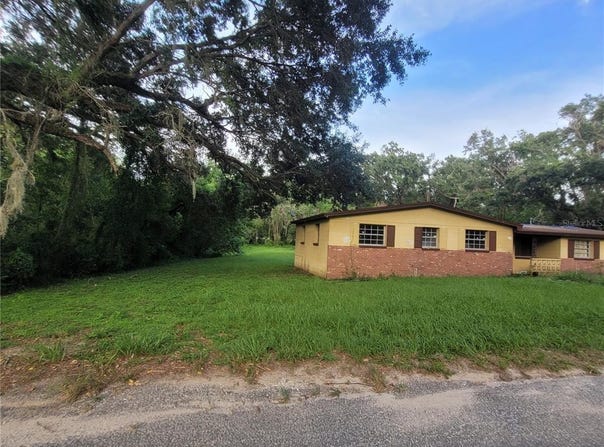 6519 STARK ROAD, SEFFNER, FL 33584