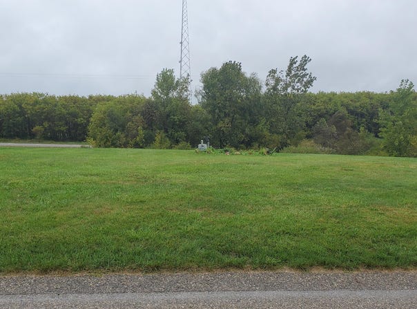 11639 E Bear Meadows Drive SE, Alto, MI 49302
