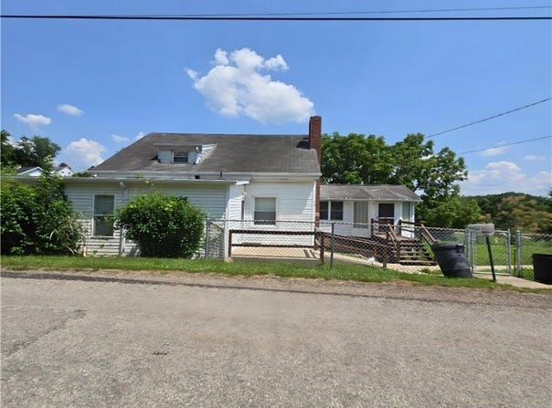 76 Foch Cir, Nemacolin, PA 15351