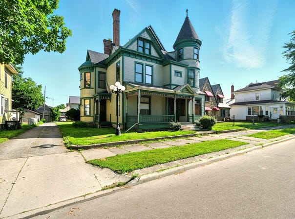 412 E Rensselaer Street, Bucyrus, OH 44820
