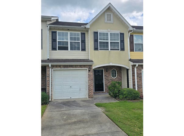 653 Georgetown Lane, Jonesboro, GA 30236