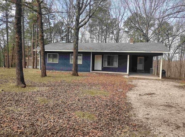 813 Sawmill RD, Mountain View, AR 72560