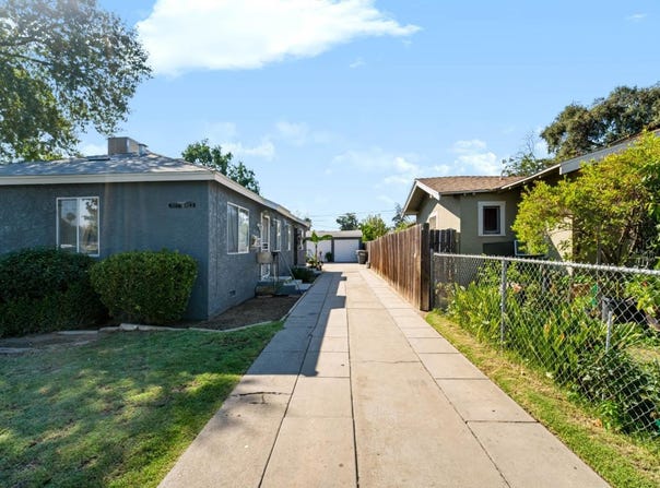 961 N Palm Avenue, Fresno, CA 93728