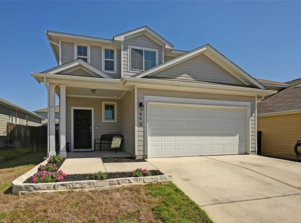 449 Triumph RD, Buda, TX 78610