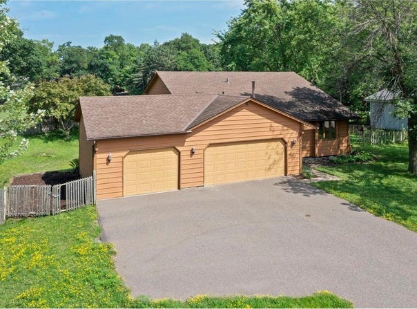 4290 Larch Place N, Plymouth, MN 55442